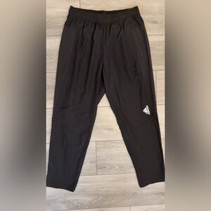 Adidas Women’s Size Large Windbreaker Athletic Pants Black W White Hi Rise EUC